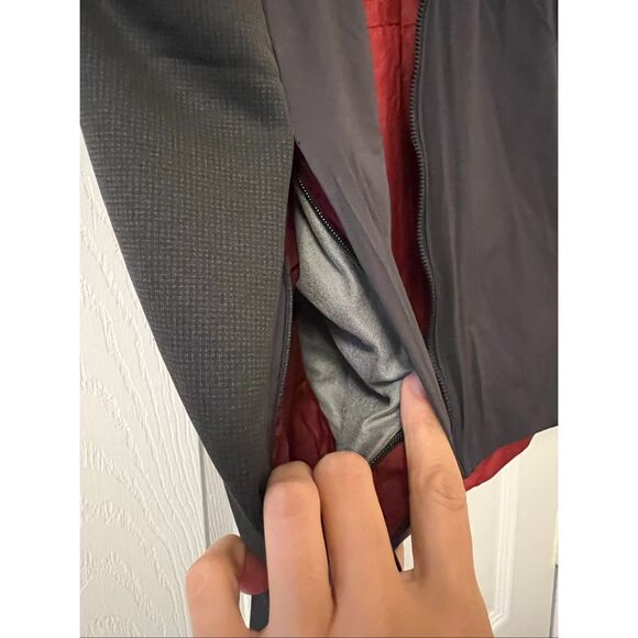 Arc’teryx Insulated Vest – Black with Red Interior - Picture 7 of 16